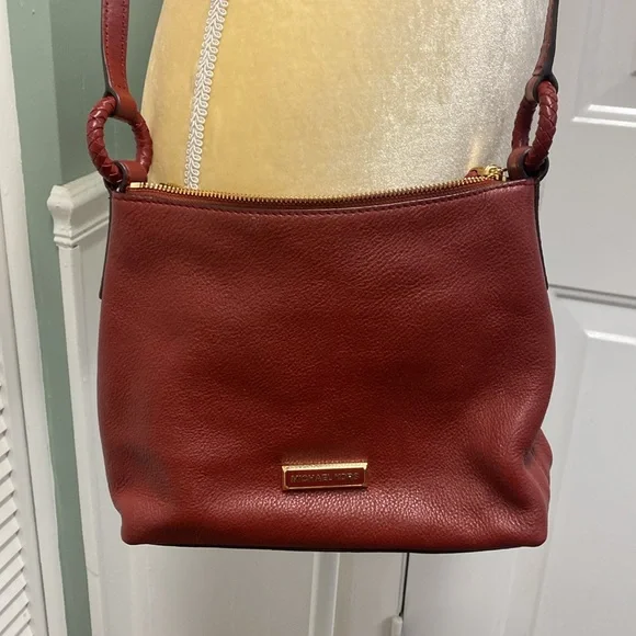 Michael Kors Lexington Pebbled Leather Crossbody Bag - Picture 3 of 7